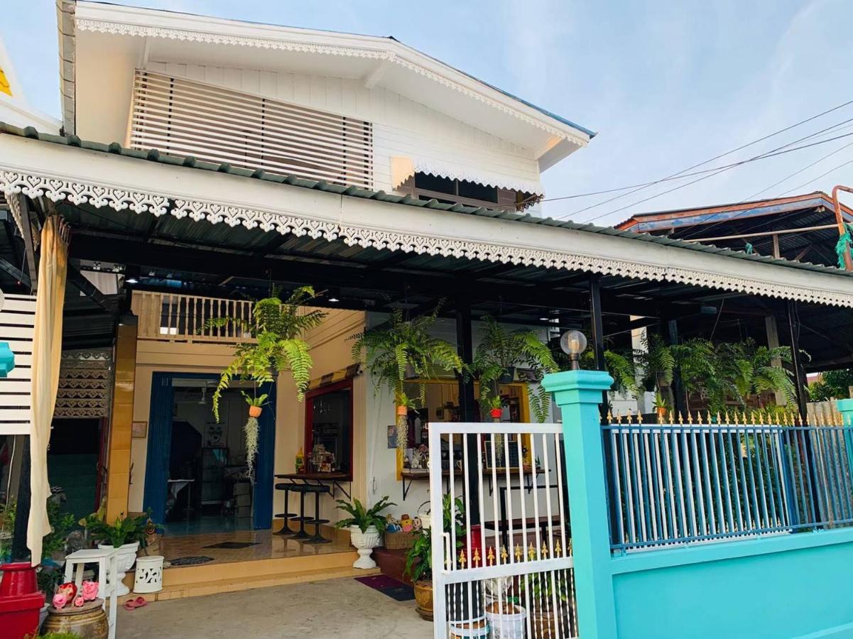 Baan Mae Somkid Homestay Sukhothai Luaran gambar